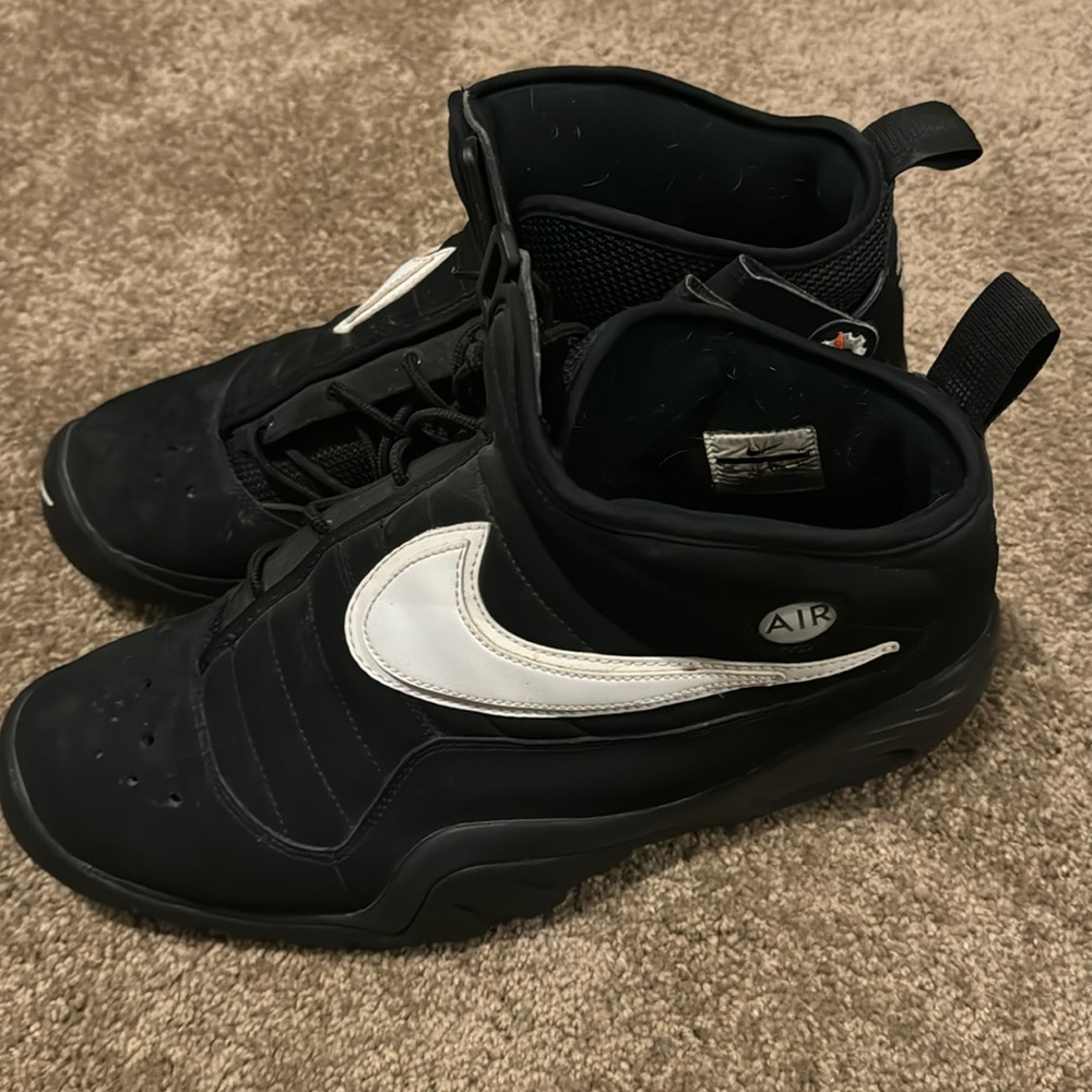 Nike size 13 Dennis Rodman!!